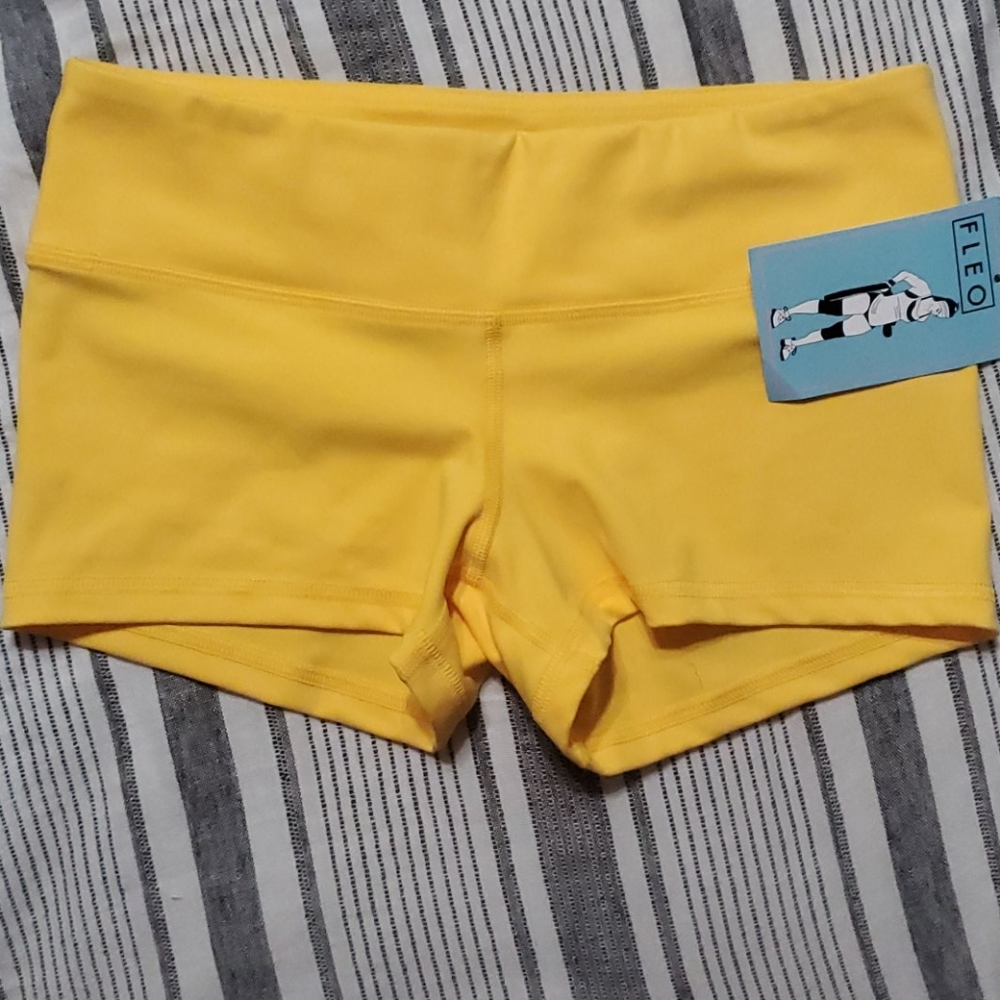 Fleo shorts